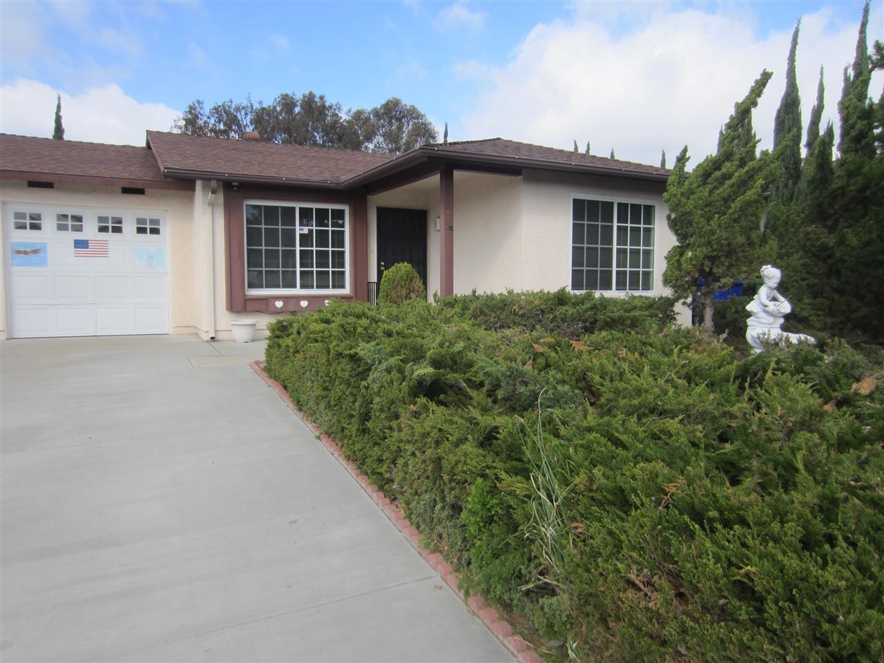 1417 Panorama Ridge Road Oceanside, CA 92056 - Photo 2 of 14 Gallery Image 2
