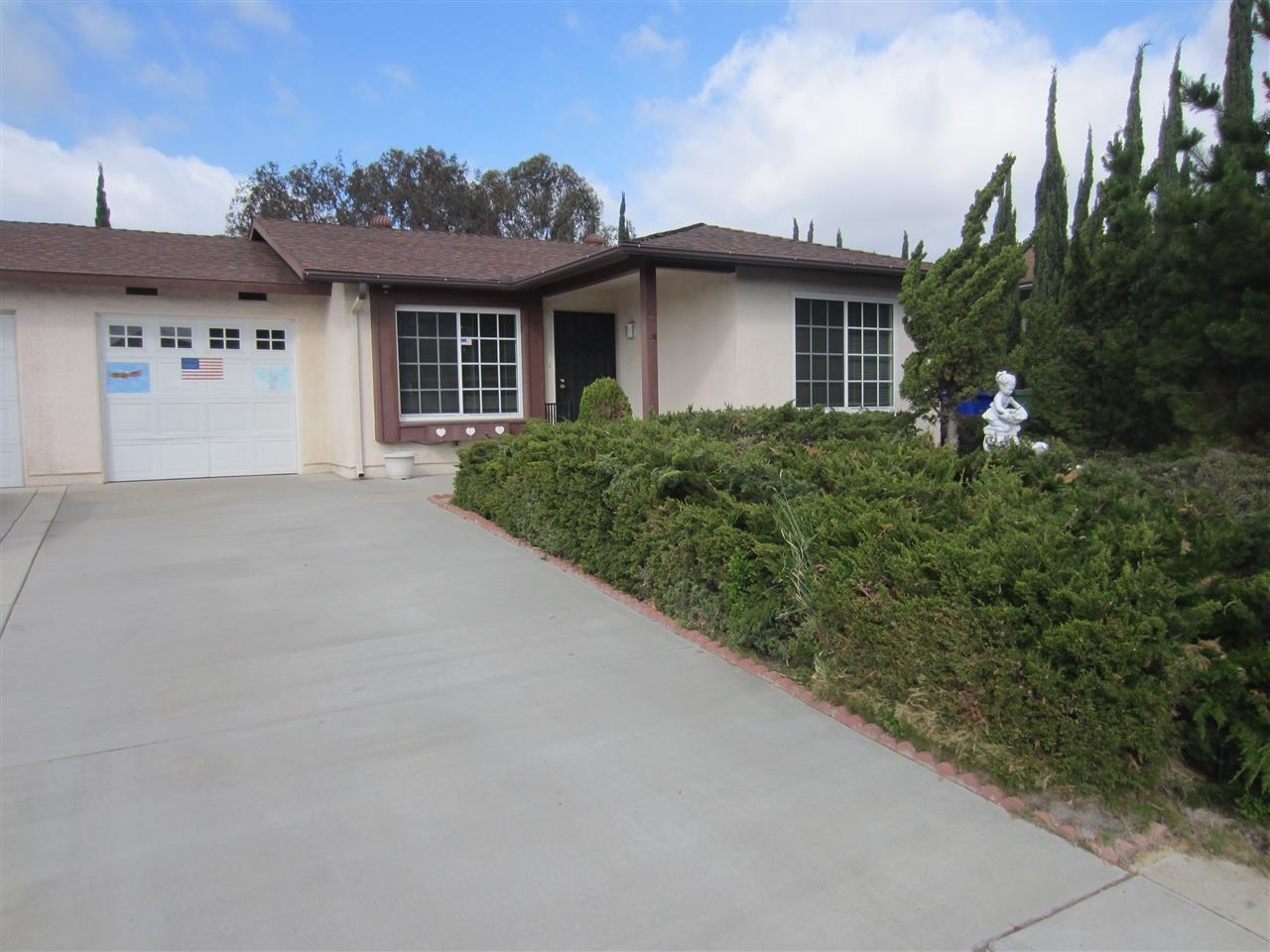 1417 Panorama Ridge Road Oceanside, CA 92056 - Photo 3 of 14 Gallery Image 3