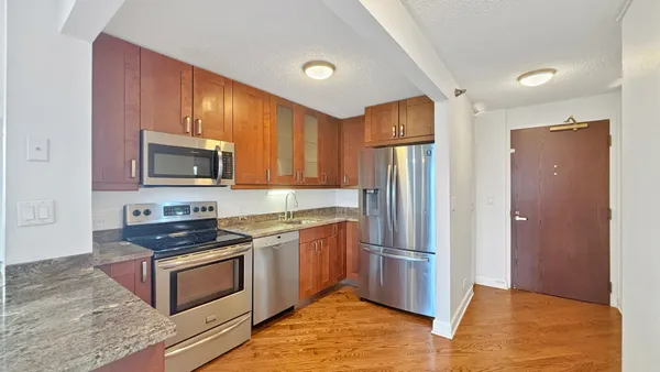 $3,550 | 440 North Wabash Avenue, Unit 2805, Chicago, IL 60611