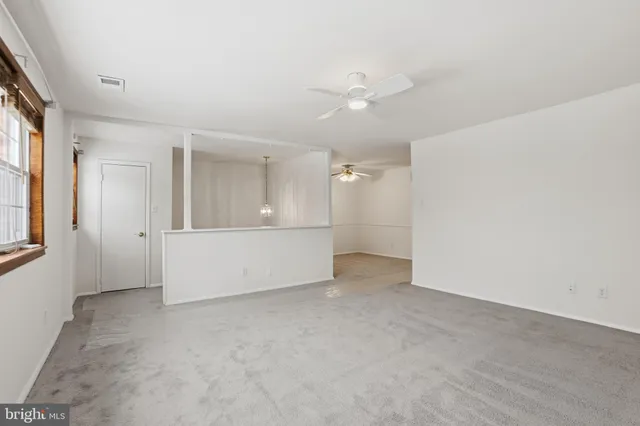 $199,777 | 1294 Cooper Street, Unit C2, Edgewater Park, NJ 08010