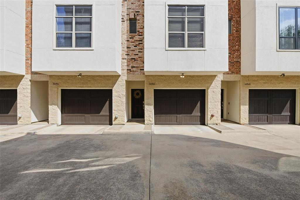 722 East 1st Street Fort Worth, TX 76102 - Photo 2 of 30 Modern design and contemporary style 3-story townhouse.