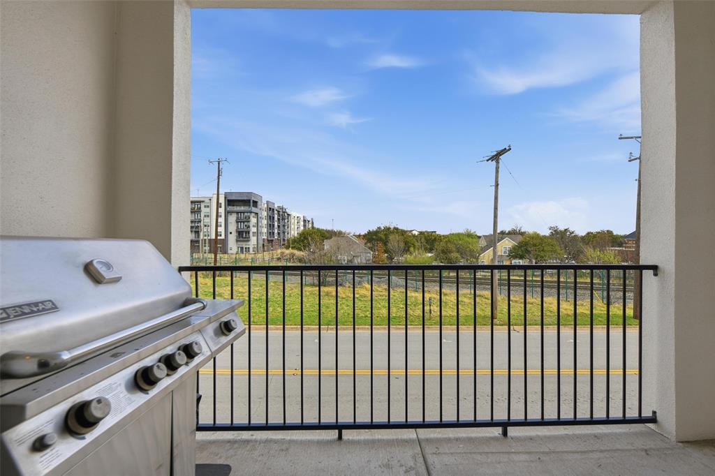 722 East 1st Street Fort Worth, TX 76102 - Photo 22 of 30 Private balcony is perfect for morning coffee or throwing something on the grill.