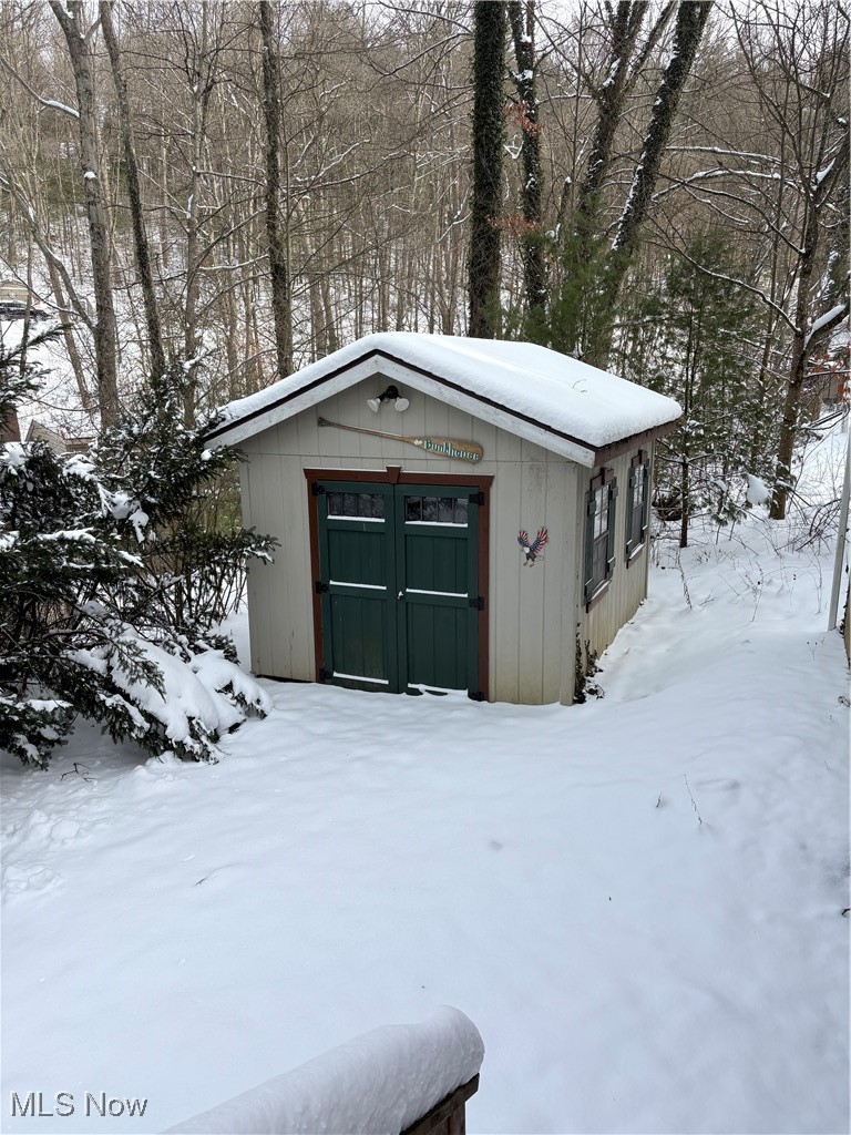 4254 Doral Road Southwest Carrollton, OH 44615 - Photo 42 of 46 View of snow covered structure