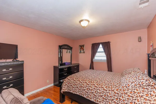 $260,000 | 201 South Wall Street, Stratford, TX 79084