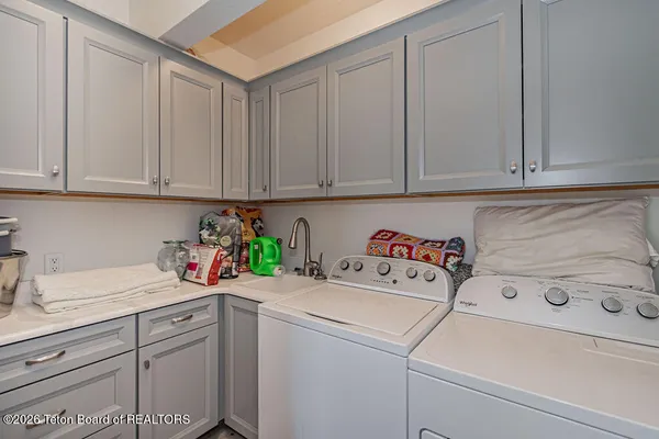 $689,900 | 4462 Highway 32, Ashton, ID 83420