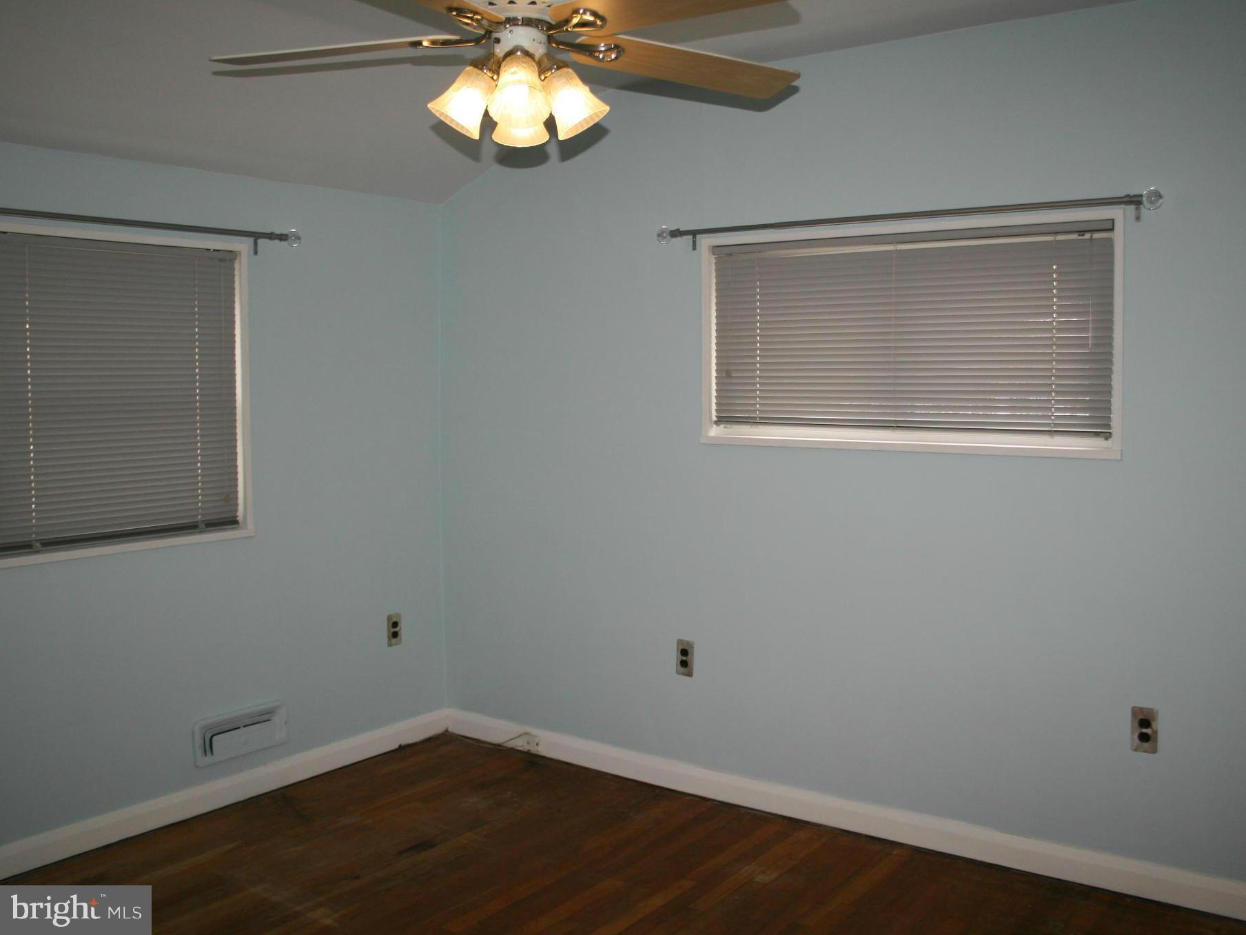 2700 Kirkleigh Road Baltimore, MD 21222 - Photo 12 of 24 Bedroom