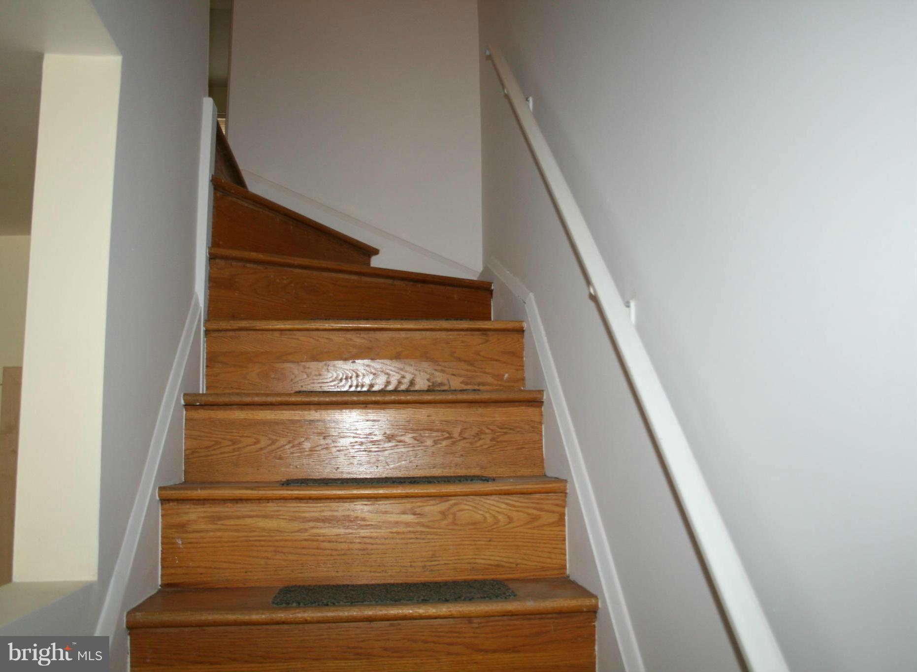 2700 Kirkleigh Road Baltimore, MD 21222 - Photo 15 of 24 Interior (General)