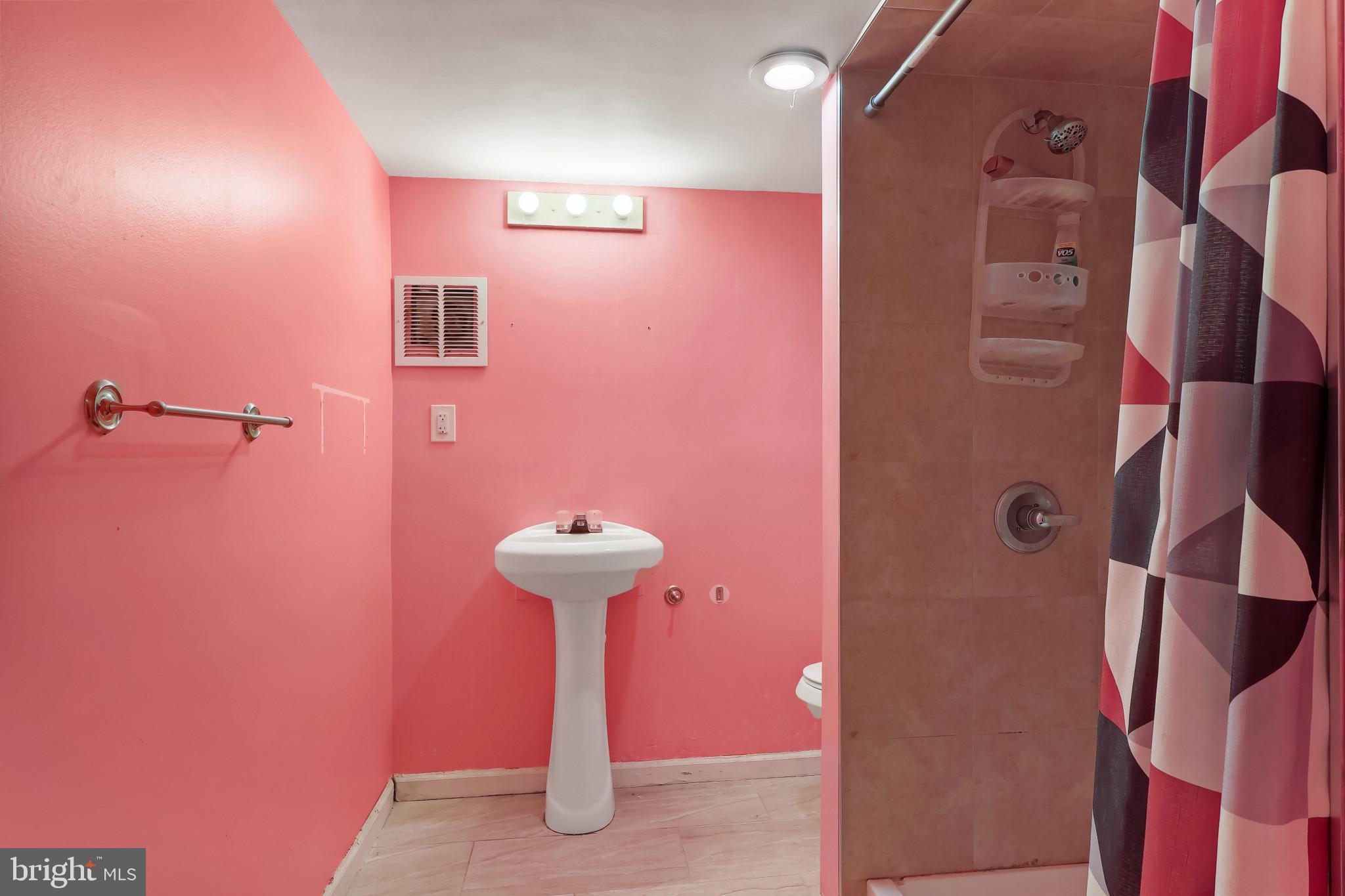 32 Ruby Street Springfield, NJ 07081 - Photo 24 of 31 a bathroom with a sink