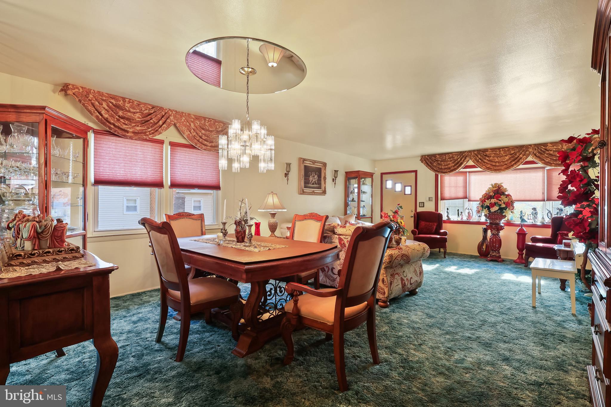 32 Ruby Street Springfield, NJ 07081 - Photo 7 of 31 a view of a dining room with furniture