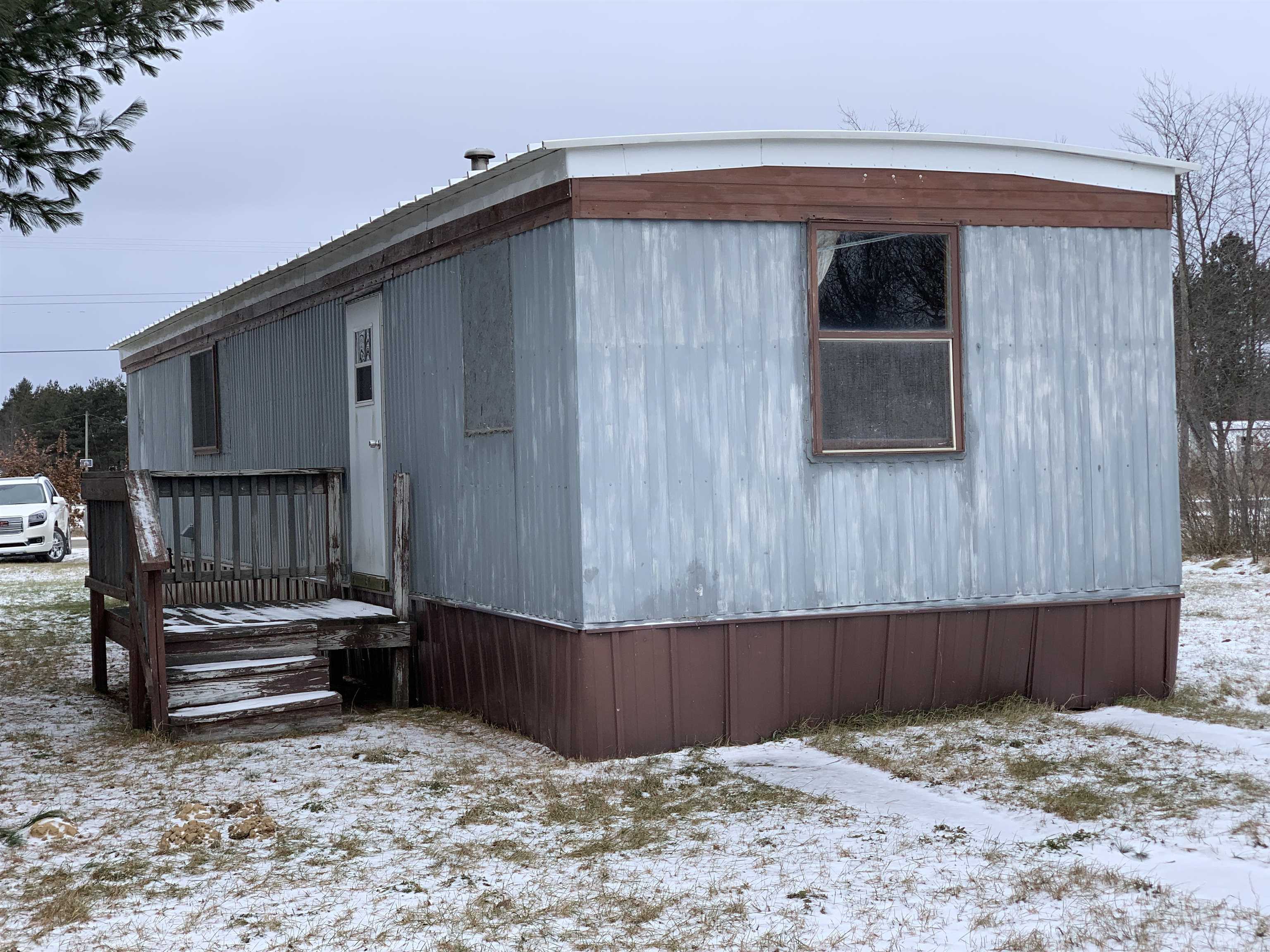 6712 34 1/2 Road Cadillac, MI 49601 - Photo 6 of 19
