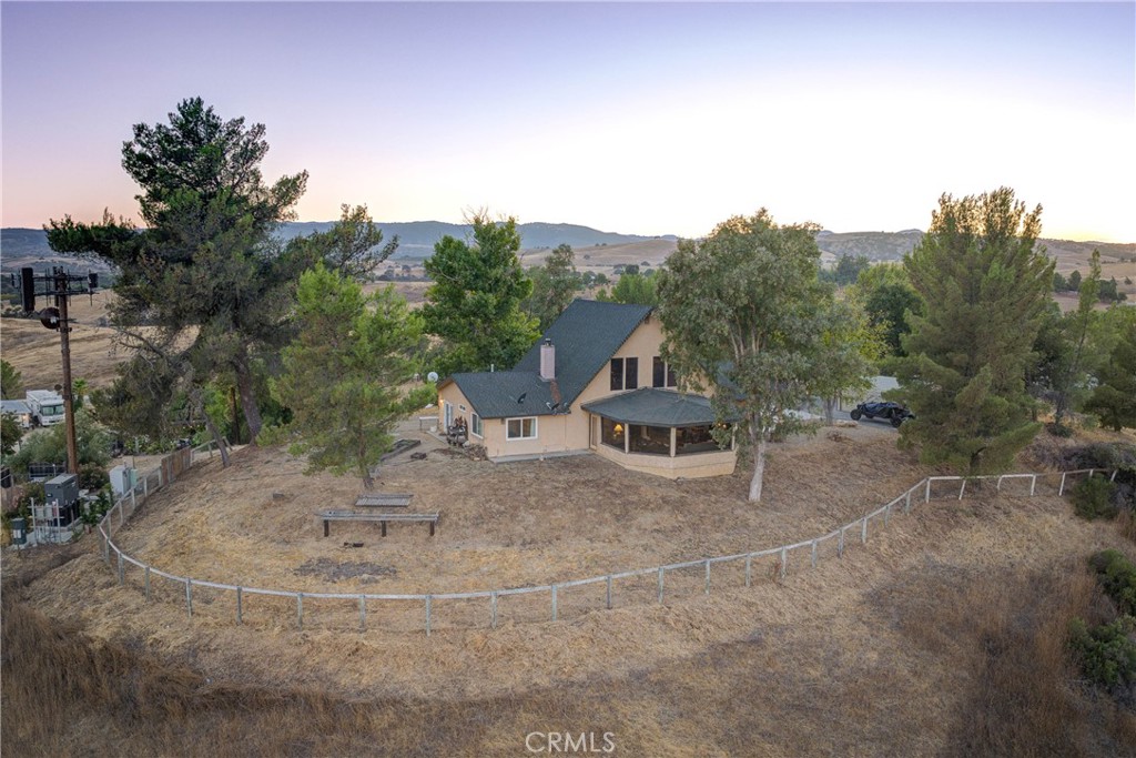 8560 Warren Road Paso Robles, CA 93446 - Photo 59 of 74