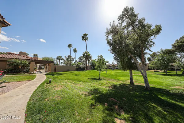 $1,550 | 9430 East Mission Lane, Unit 104, Scottsdale, AZ 85258
