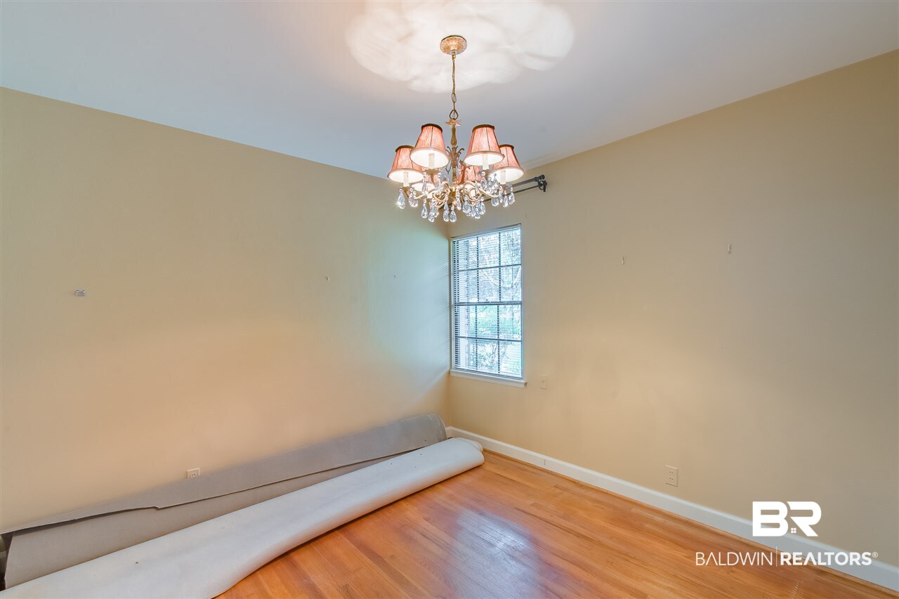 279 Jackson Boulevard Mobile, AL 36609 - Photo 9 of 38