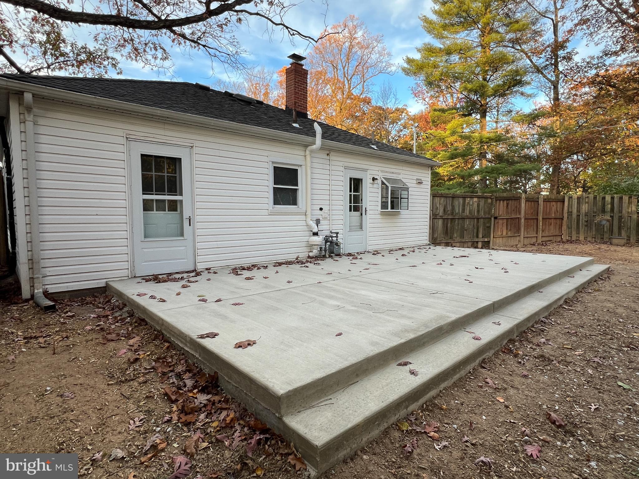 3000 Edgewood Road Kensington, MD 20895 - Photo 22 of 28 a view of a white house in the back yard