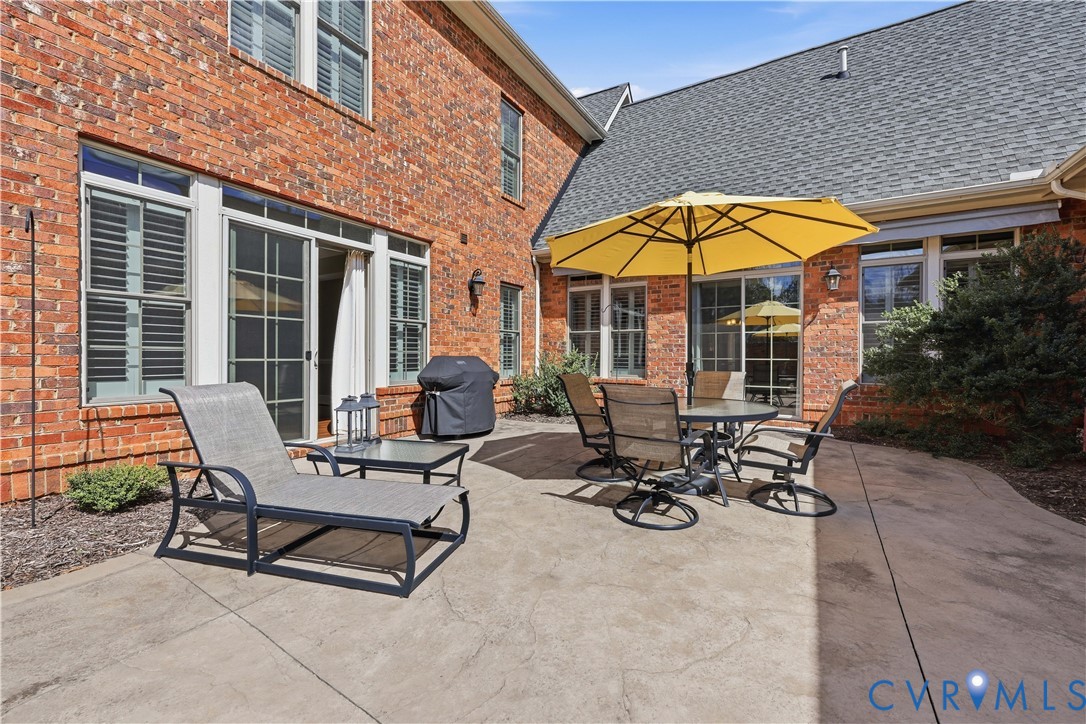 453 Bel Bridge Circle Midlothian, VA 23113 - Photo 14 of 39 Several ways to get to the Courtyard!