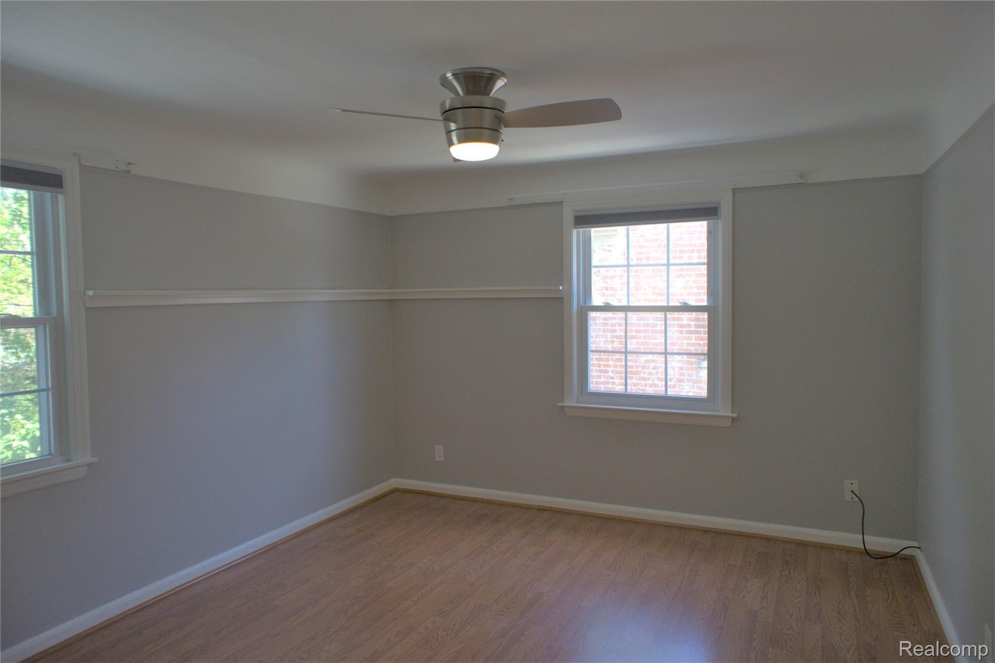 1340 Vernier Road Grosse Pointe, MI 48236 - Photo 14 of 24 Bed 1.jpeg