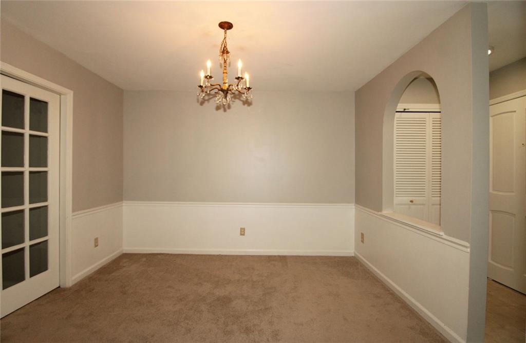 68 La Rue Place Northwest Atlanta, GA 30327 - Photo 9 of 72