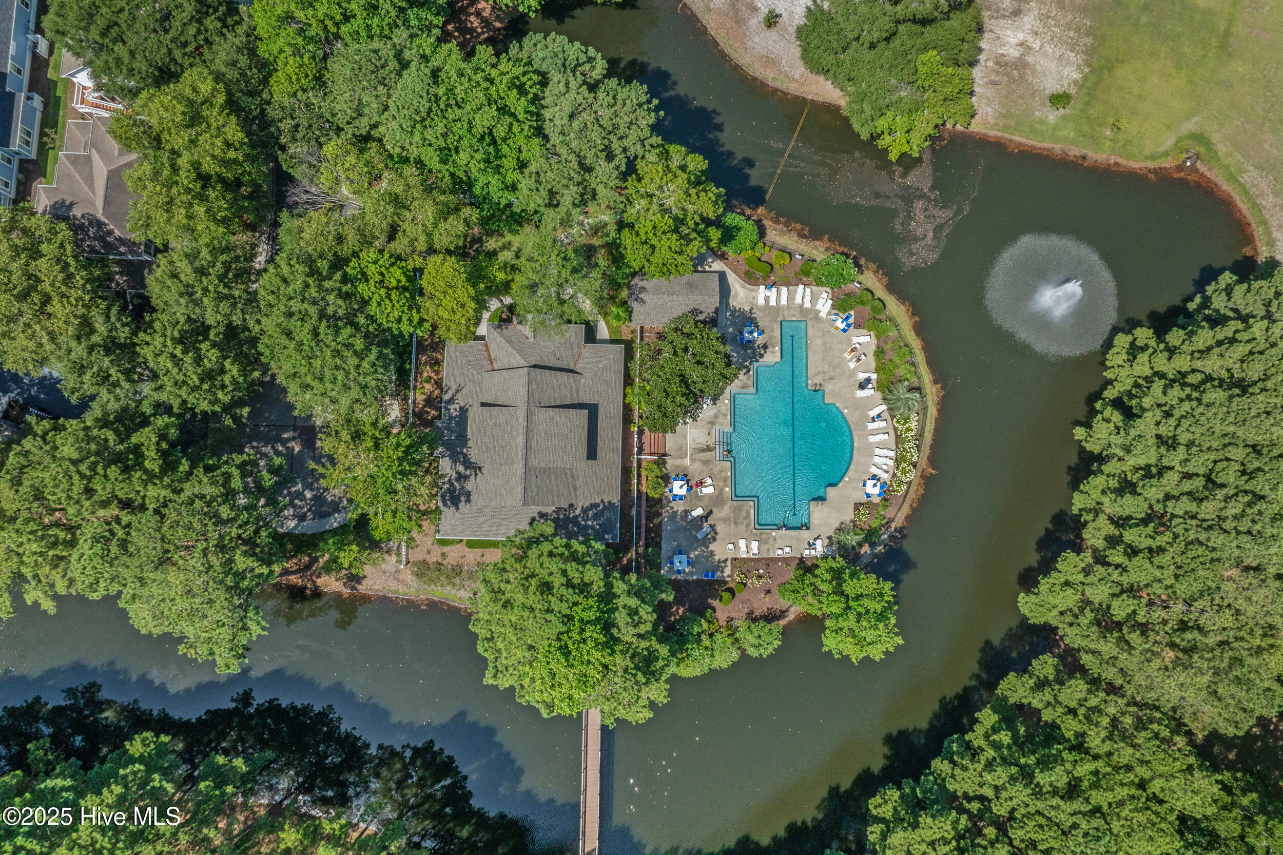 9266 West Lake Road Calabash, NC 28467 - Photo 10 of 15 This Traditional Neighborhood Design concept allows you to step back in time with tree-lined sidewalks, a soccer field, lakes, a riverfront park, and much more. Close to Sunset Beach.