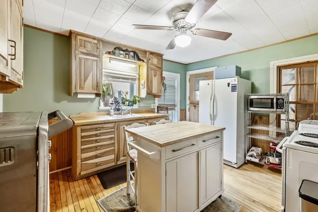 $399,900 | 77 Sherman Street, Burlington, VT 05401