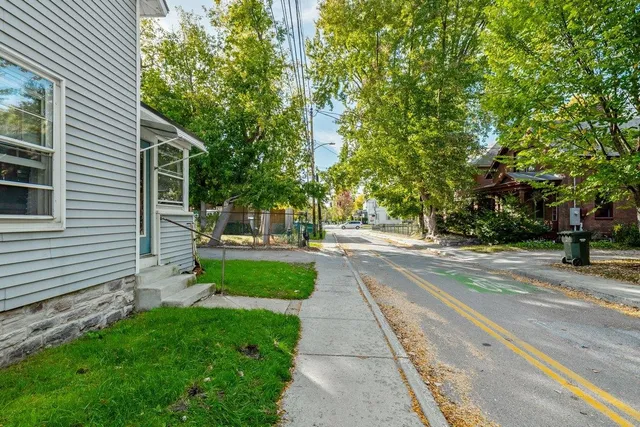 $399,900 | 77 Sherman Street, Burlington, VT 05401