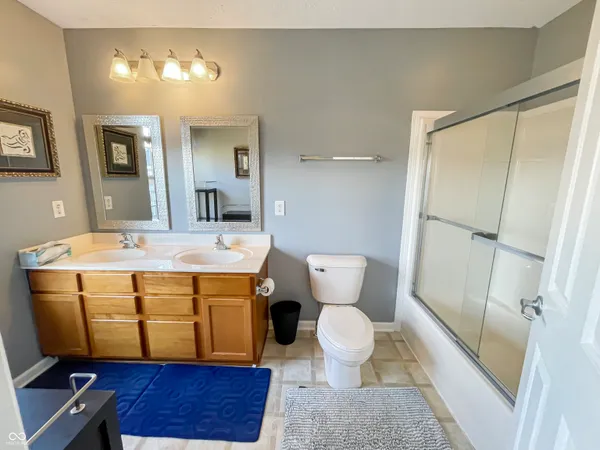 $2,500 | 450 Sheets Drive, Carmel, IN 46032