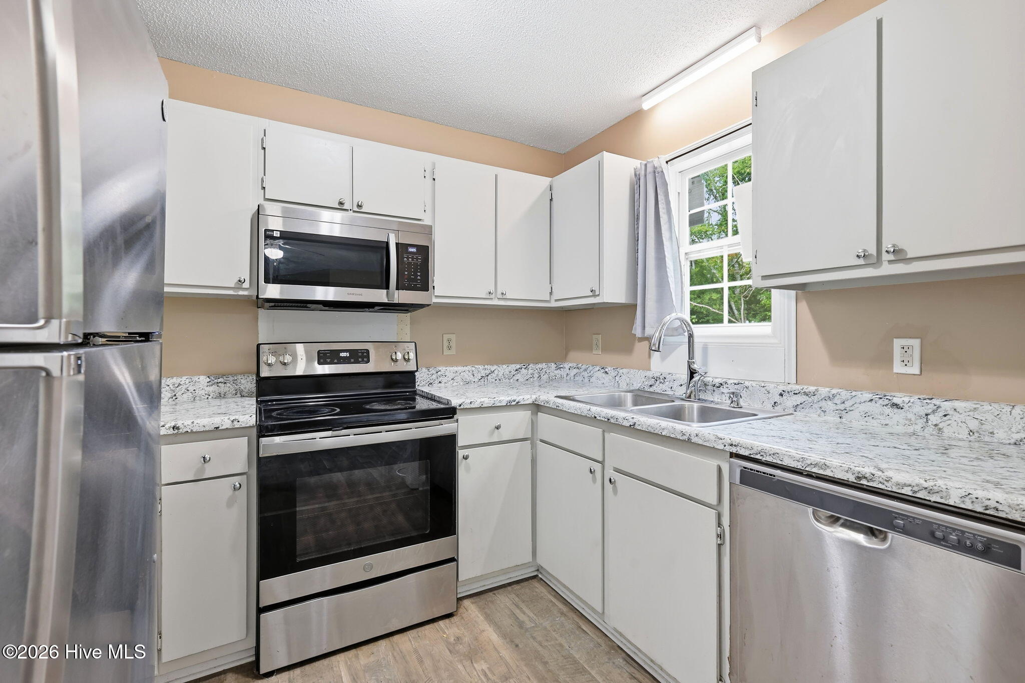 3323 Arrowhead Road Spring Lake, NC 28390 - Photo 6 of 40