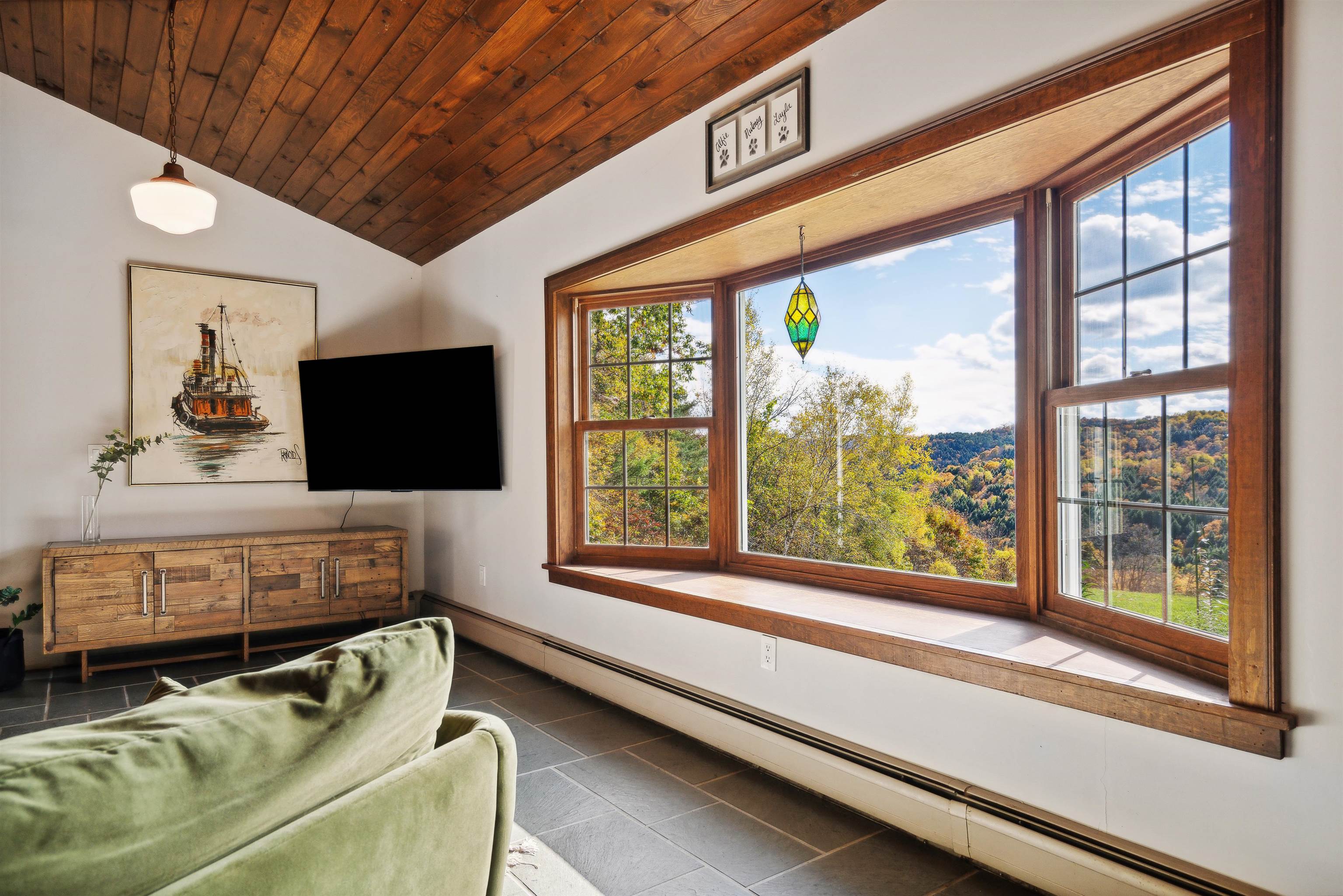 66 Hanson Road Tunbridge, VT 05038 - Photo 13 of 45
