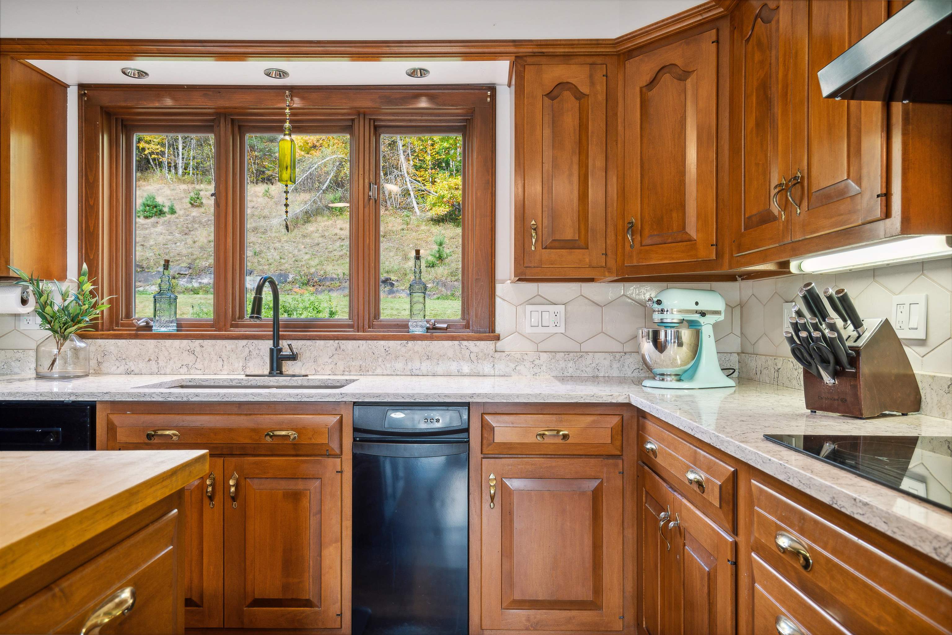 66 Hanson Road Tunbridge, VT 05038 - Photo 8 of 45