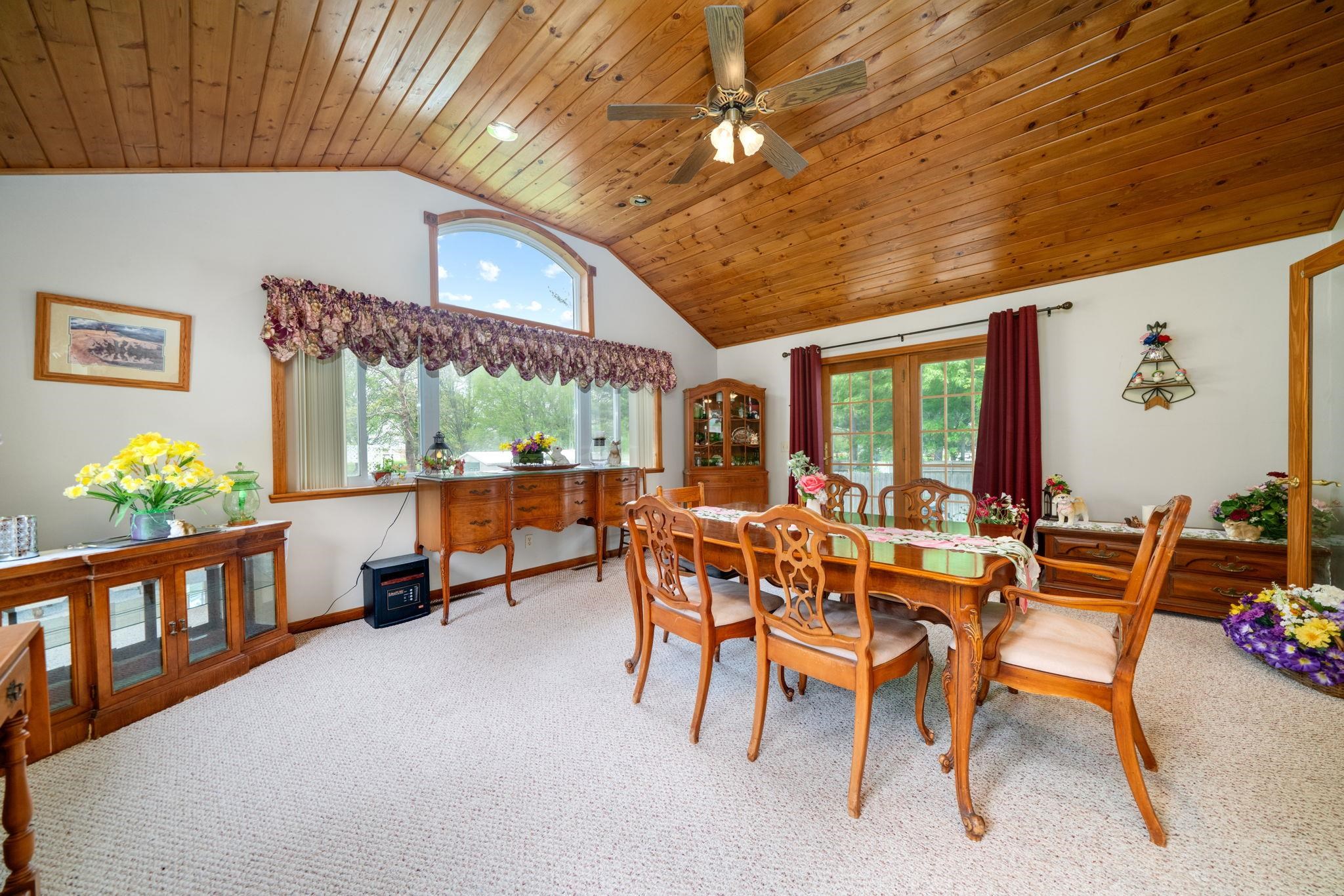 409 Barbara Street Mount Morris, IL 61054 - Photo 14 of 35