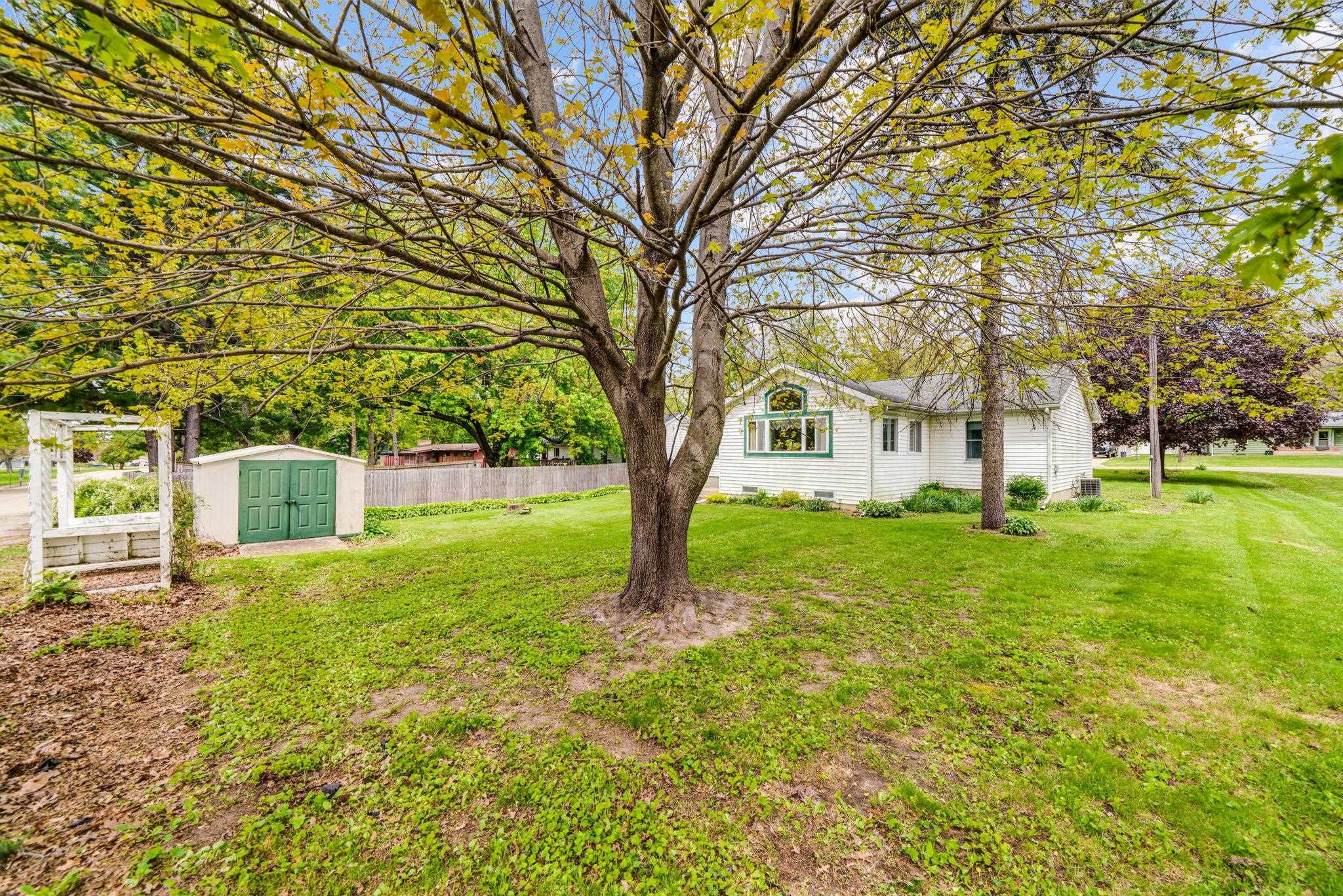 409 Barbara Street Mount Morris, IL 61054 - Photo 32 of 35