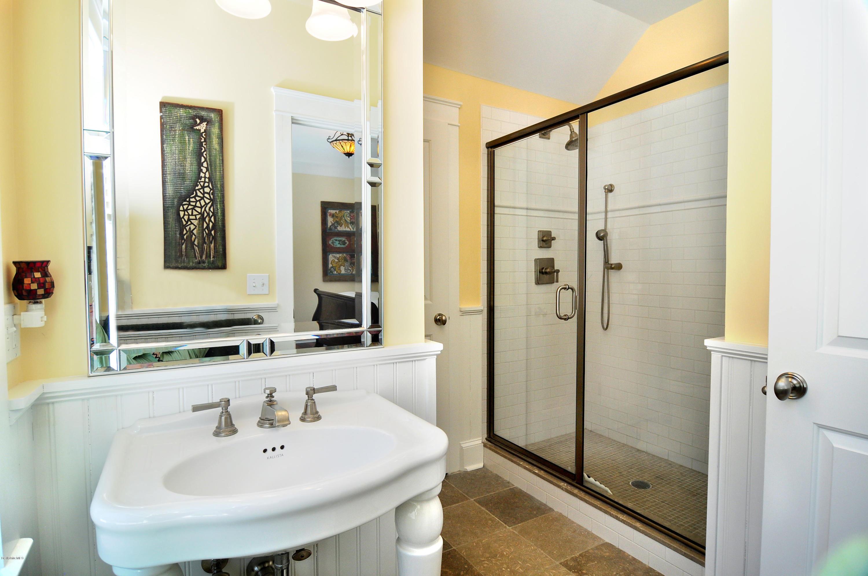 28 Oxbow Road Egremont, MA 01230 - Photo 26 of 46 20guestbath.JPG