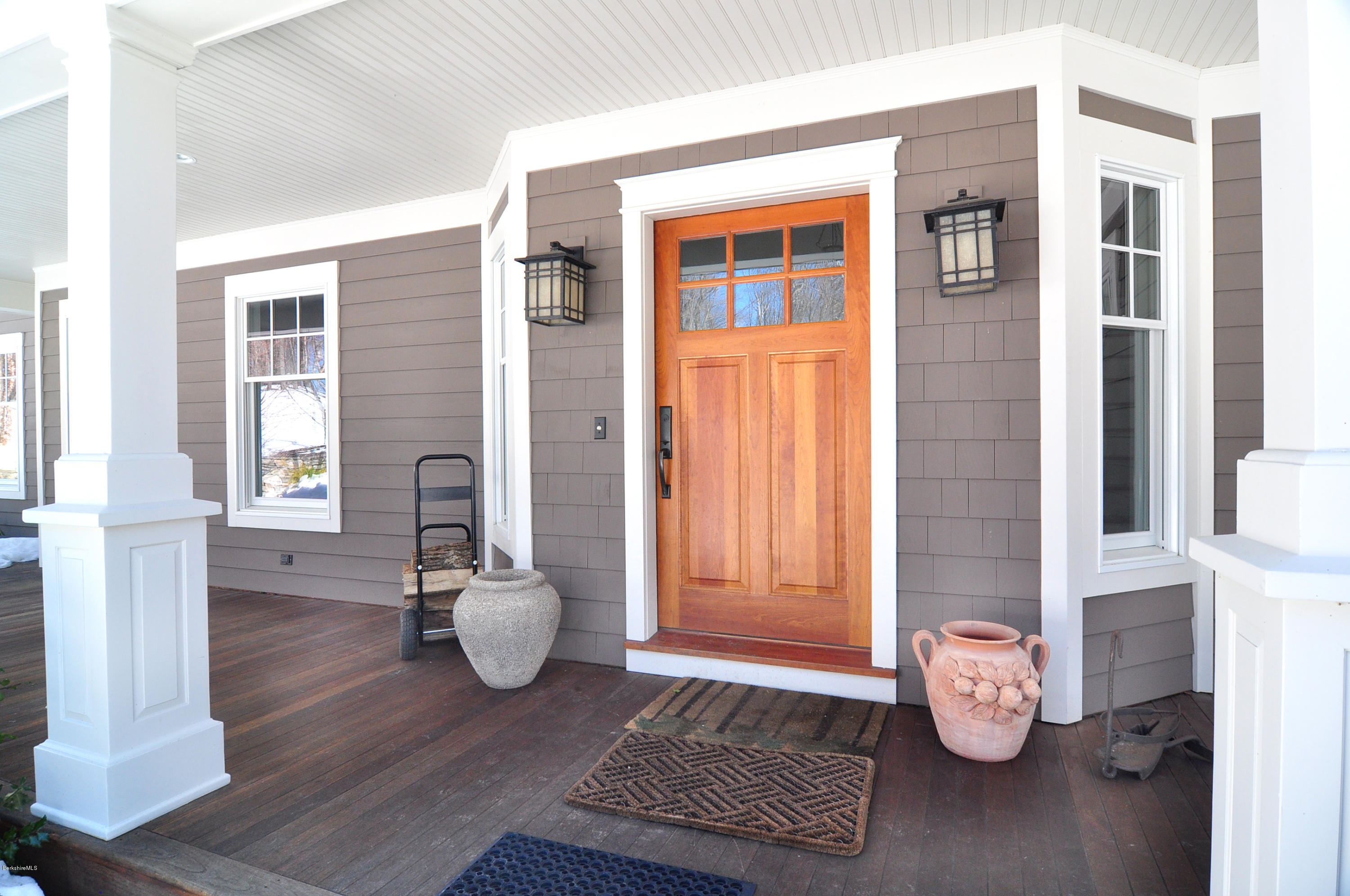28 Oxbow Road Egremont, MA 01230 - Photo 38 of 46 2entry.JPG