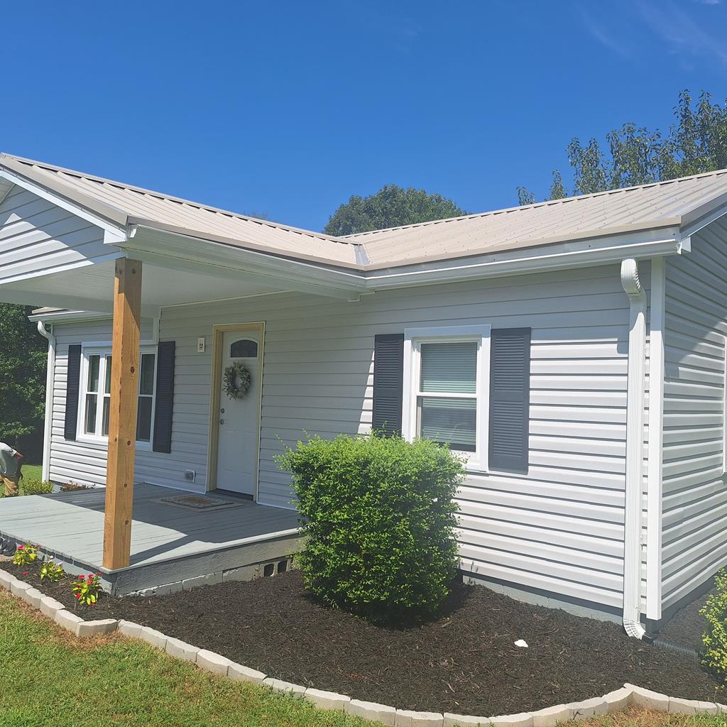 2022 Ridge Street South Boston, VA 24592 - Photo 22 of 23 Gallery Image 22