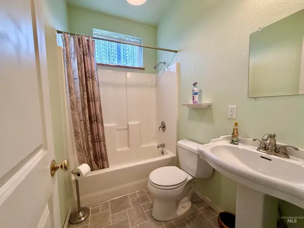 $924,500 | 103 Llama Lane, Kamiah, ID 83536