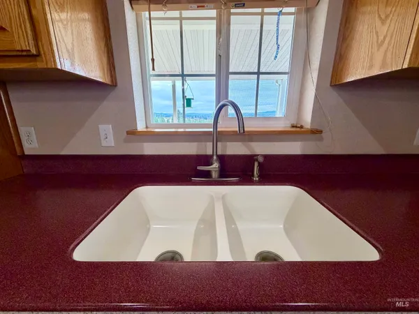 $924,500 | 103 Llama Lane, Kamiah, ID 83536