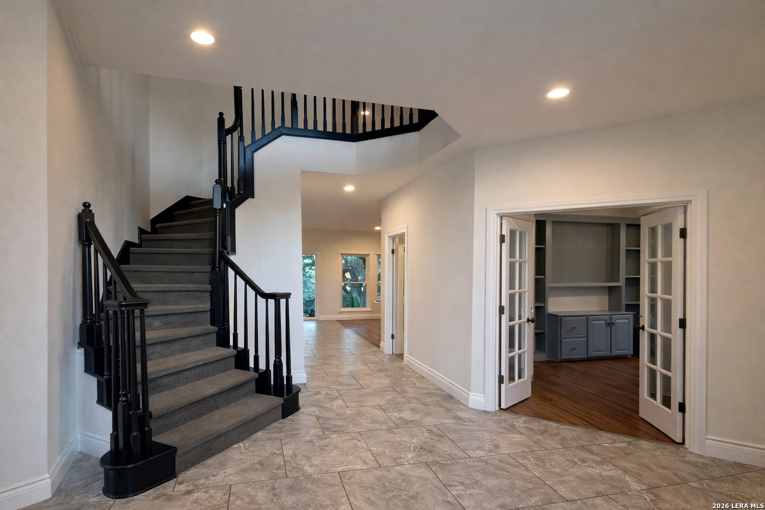 29610 Fairview Place Boerne, TX 78015 - Photo 3 of 33