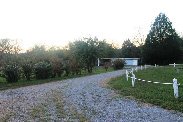 460 Millhouse Road Bell Buckle, TN 37020 - Photo 4 of 12 Gallery Image 4
