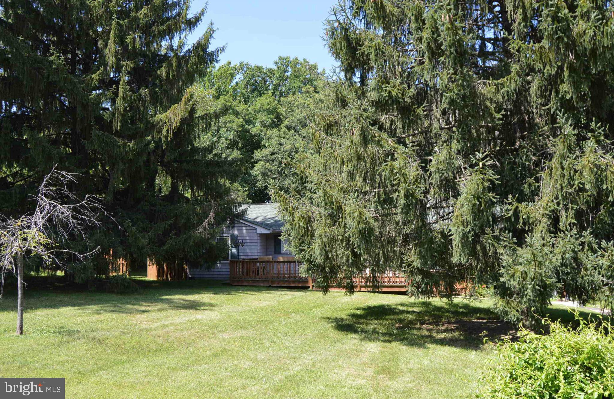 8000 Brooklyn Bridge Road Laurel, MD 20707 - Photo 5 of 30 Exterior (Front)