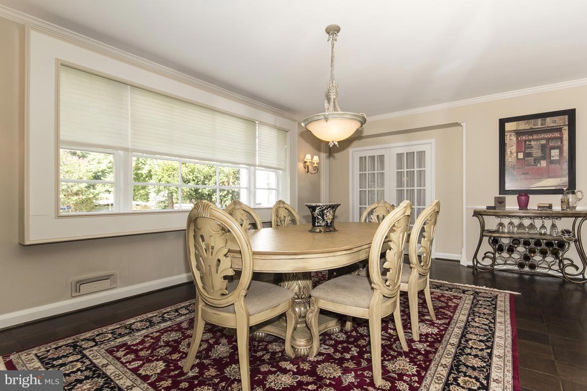3409 Midfield Road Baltimore, MD 21208 - Photo 8 of 21 Dining Room