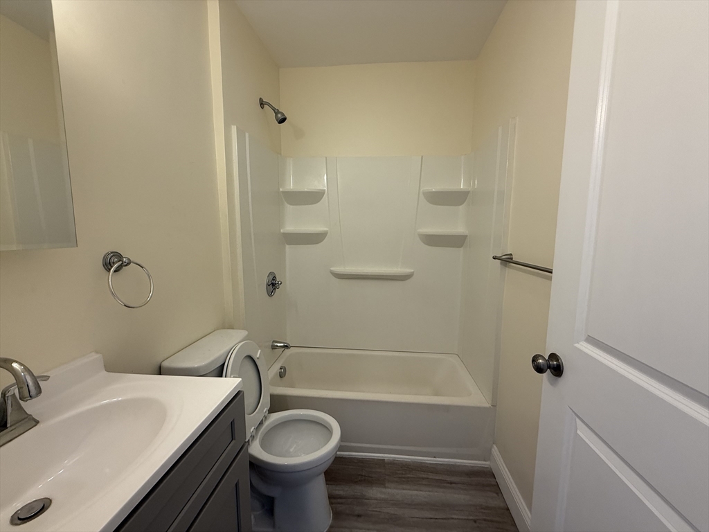 1 A Union Street, Unit 7 Lynn, MA 01902 - Photo 9 of 11