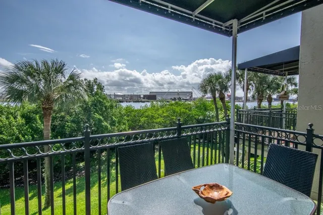 $4,750 | 1426 Harbour Walk Road, Tampa, FL 33602