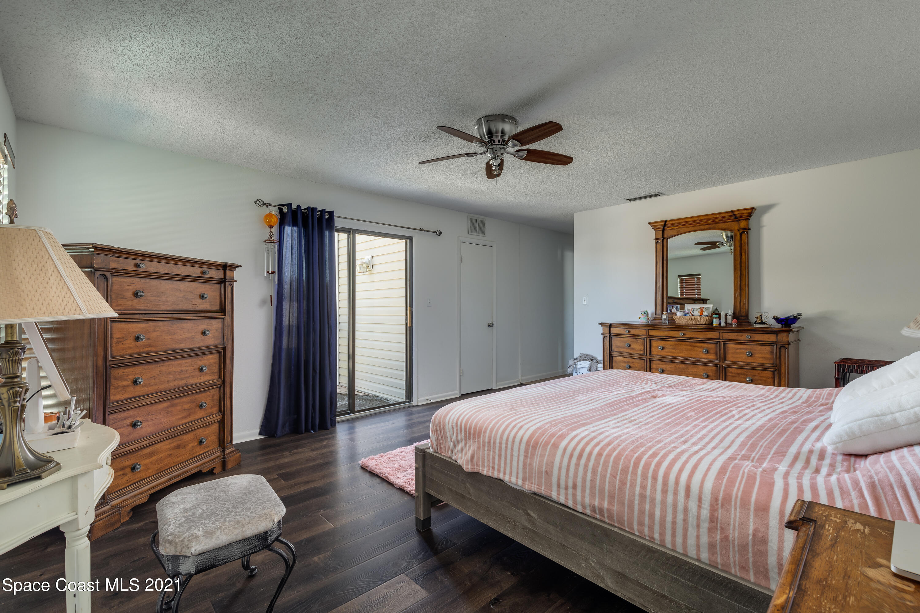247 Sand Dollar Road Indialantic, FL 32903 - Photo 16 of 28 252A9728-Edit