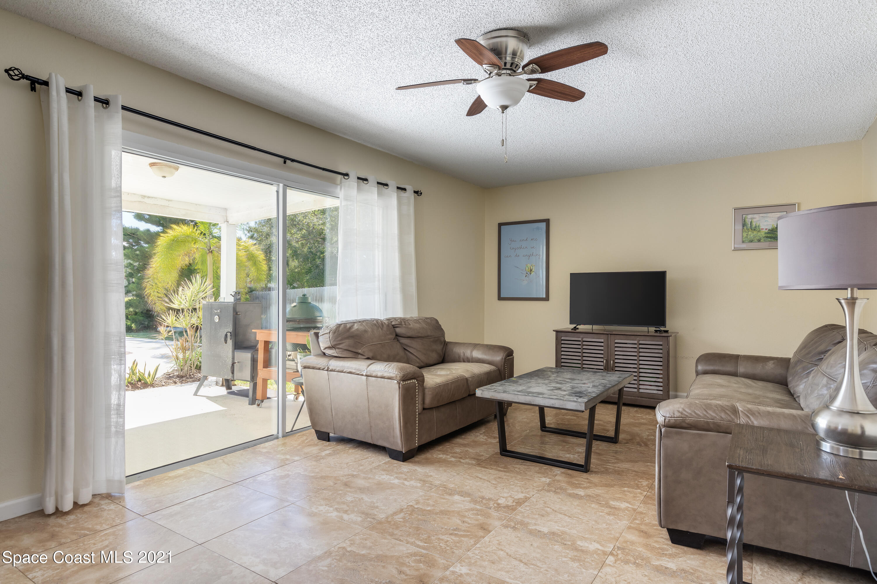 247 Sand Dollar Road Indialantic, FL 32903 - Photo 8 of 28 252A9868-Edit