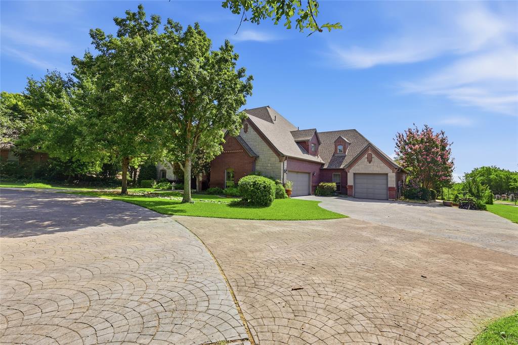 1453 Whitley Road Keller, TX 76248 - Photo 4 of 36