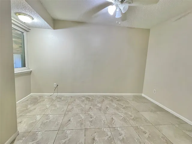 $2,300 | 307 Whitecap Drive, Seabrook, TX 77586