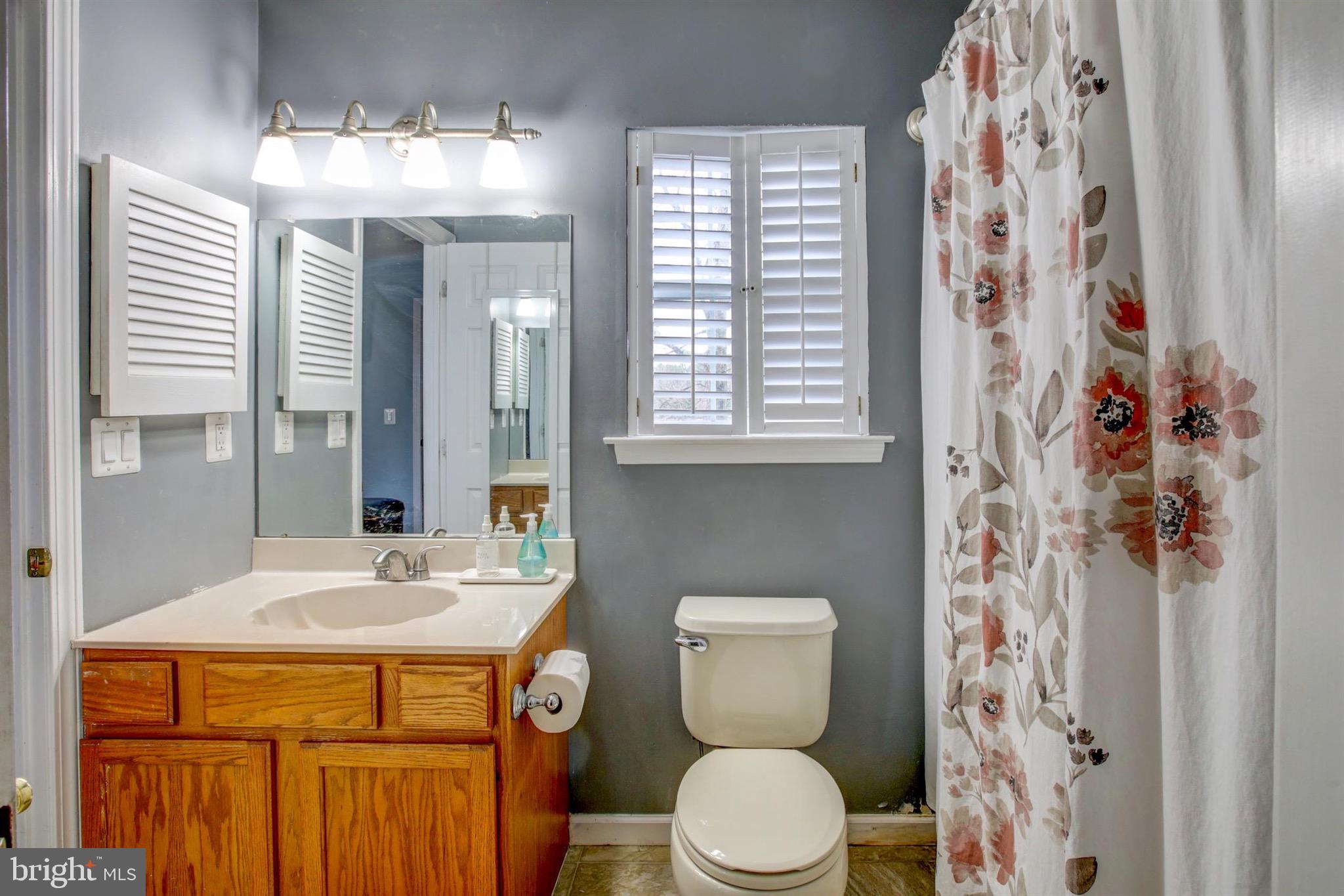 208 Sextant Road Manahawkin, NJ 08050 - Photo 16 of 27