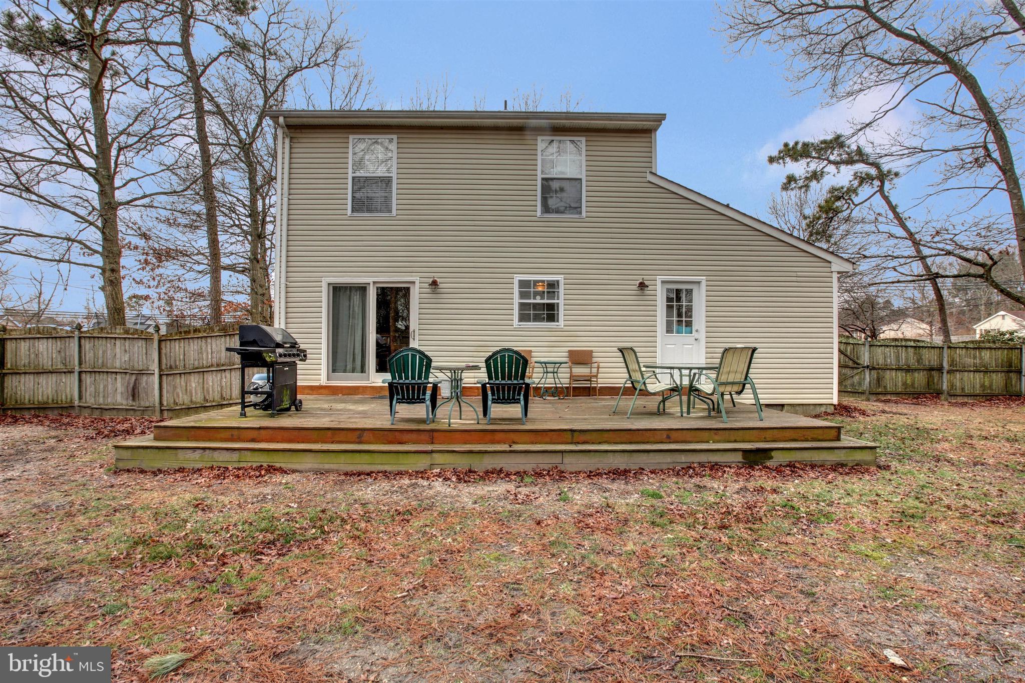 208 Sextant Road Manahawkin, NJ 08050 - Photo 19 of 27