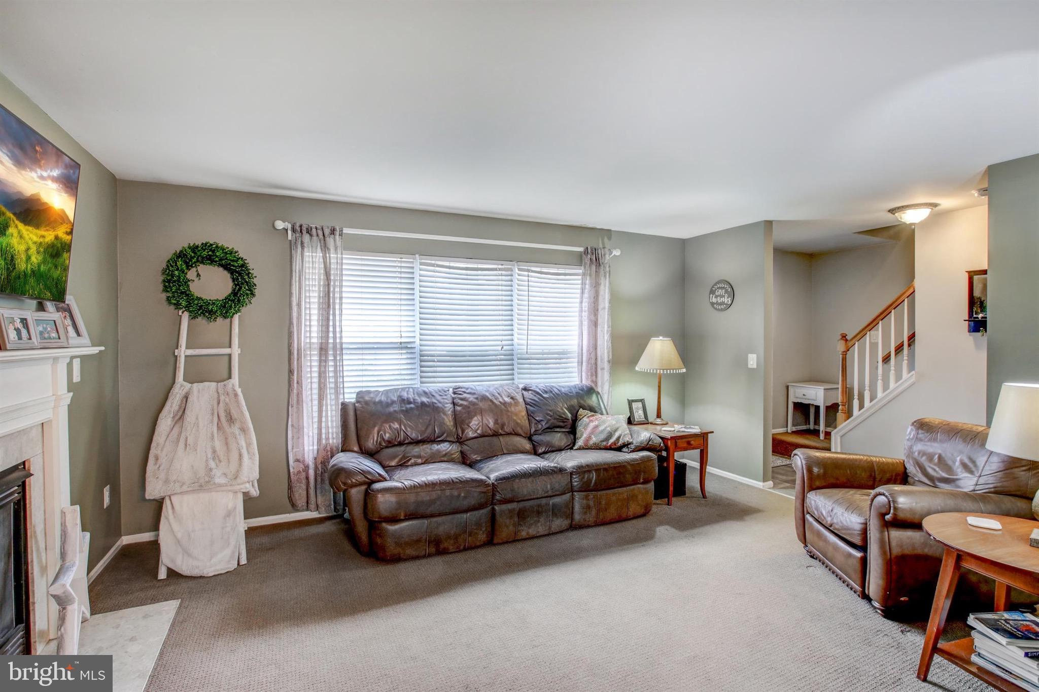 208 Sextant Road Manahawkin, NJ 08050 - Photo 4 of 27
