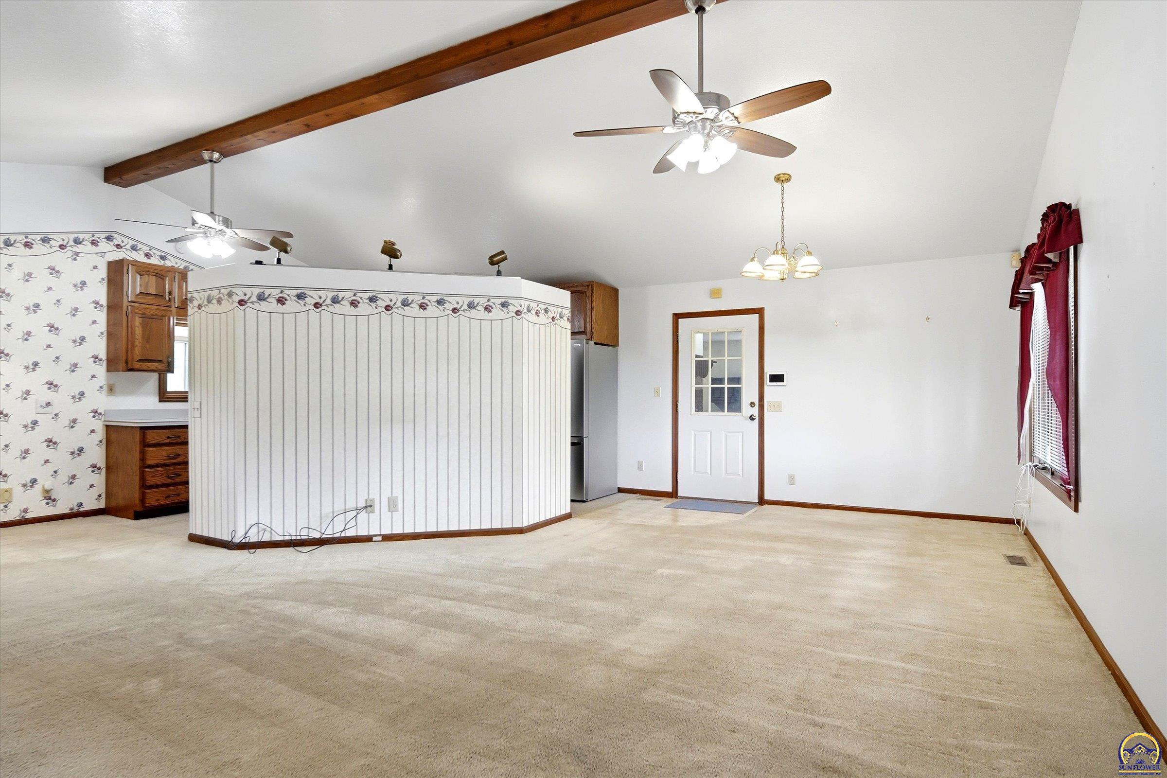 6824 Northwest Nickell Road Topeka, KS 66618 - Photo 4 of 20