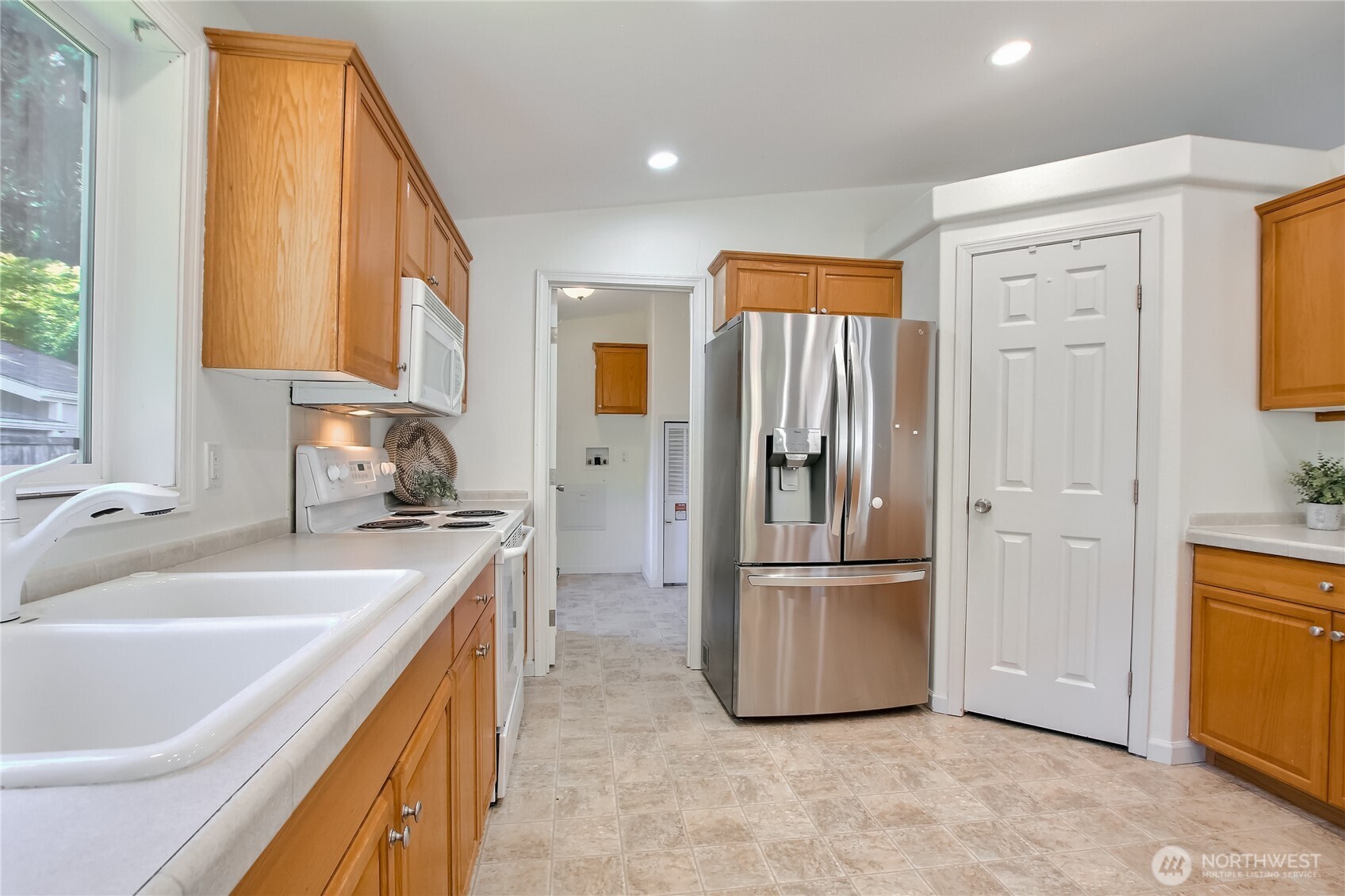 3232 206th Place Southeast Bothell, WA 98012 - Photo 11 of 34